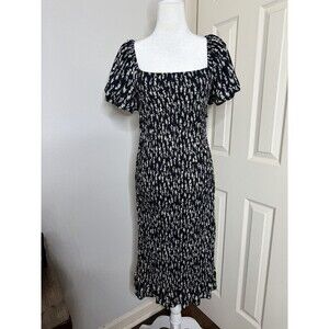 Trixxi Smocked Ditsy Floral Puff Sleeve Midi Black Dress  Size M